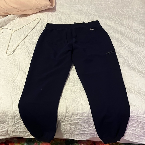 Zamora Fig Pants - Picture 2 of 12
